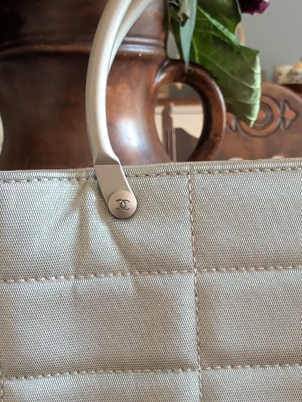Chanel Light Silver Quilted Tote Bag with Top Handles~ Mini - Picture 6 of 12